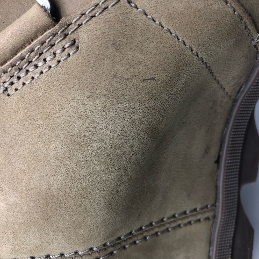 SOREL boots. - Picture 16 of 16